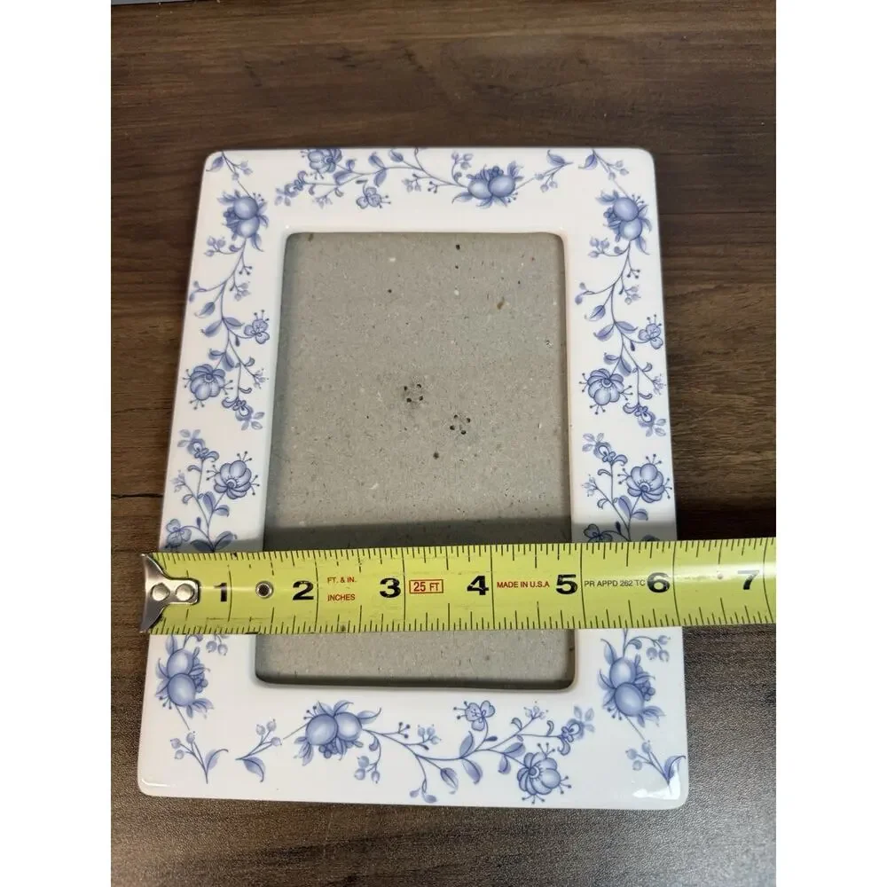Vintage Blue & White Floral Porcelain Ceramic Picture Frame 4x6 Made Taiwan